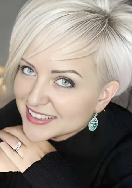 Ирина из Светлогорска, ищу на сайте постоянные отношения