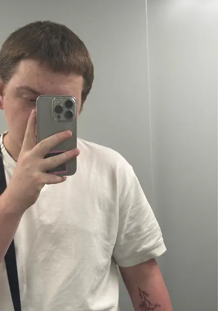 Я Максим, 18, знакомлюсь для дружбы в Волгограде