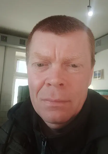 Я Влад, 42, знакомлюсь для общения в Екатеринбурге