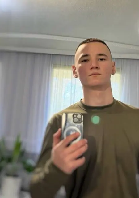 Я Константин, 20, знакомлюсь для общения в Сызрани