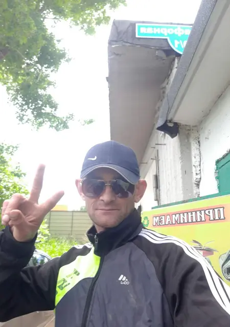 Я Сергей, 42, из Канска, ищу знакомство для постоянных отношений