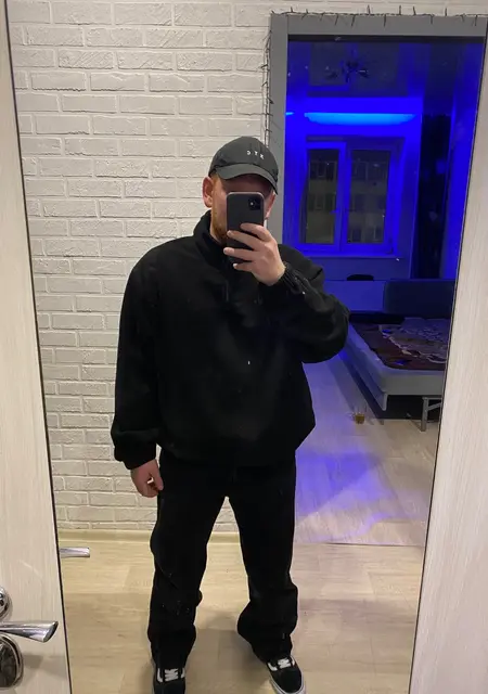 Данил из Нефтегорска, ищу на сайте знакомства на одну ночь