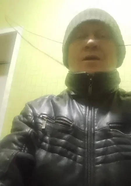 Я Констнтин, 42, знакомлюсь на одну ночь в Кемерово