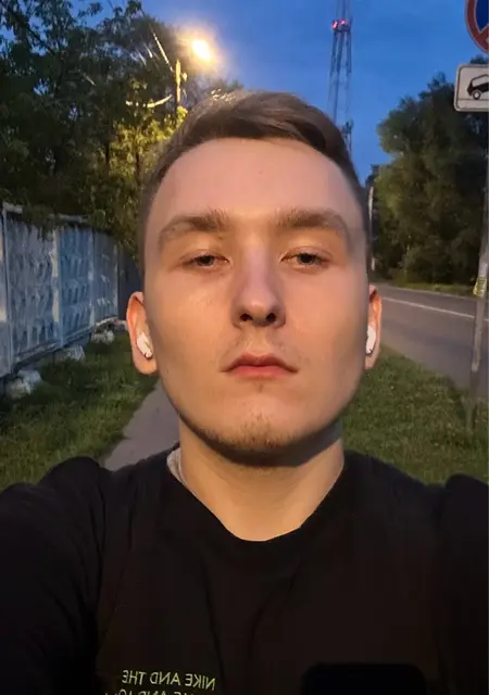 Кирилл из Москвы, ищу на сайте общение