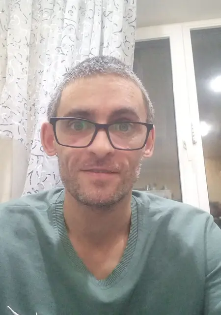 Евгений из Тюмени, ищу на сайте знакомства на одну ночь
