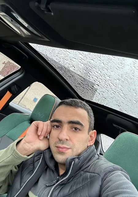 Я Артур, 36, из Сергиева Посада, ищу знакомство для постоянных отношений