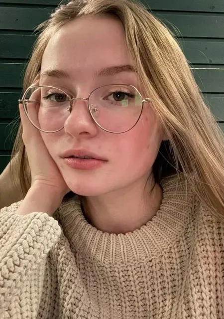 Софа из Хабаровска, ищу на сайте знакомства на одну ночь