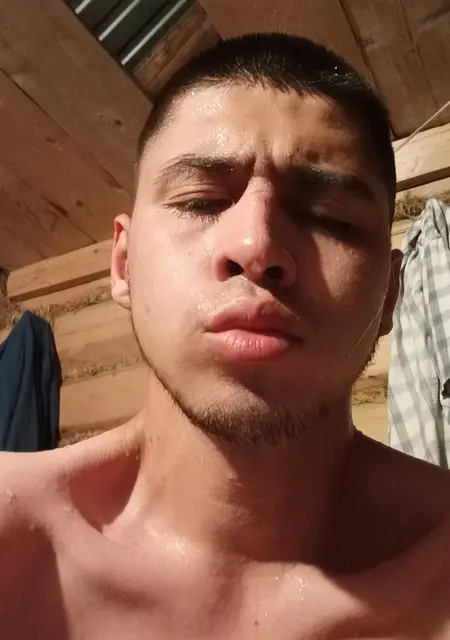 Я Рамис, 20, знакомлюсь для открытые отношения в Нижнекамске