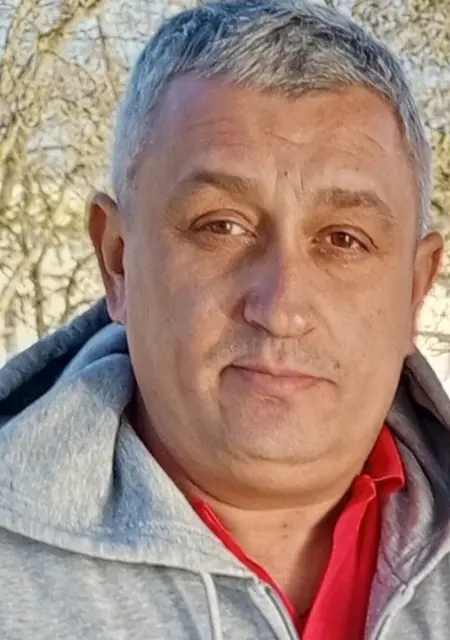 Сергей из Семидесятки, ищу на сайте знакомства на одну ночь