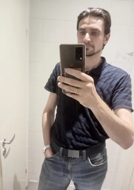 Я Mark, 31, из Рощина, ищу знакомство для приятного времяпровождения