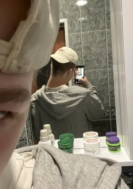 Александр из Екатеринбурга, мне 18, познакомлюсь на одну ночь