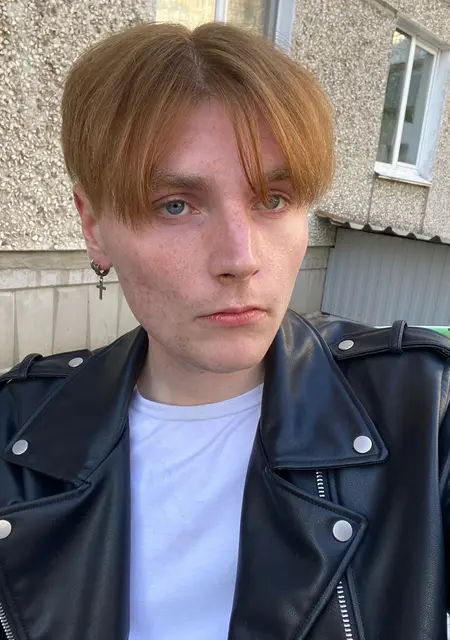 Александр из Краснотурьинска, мне 19, познакомлюсь на одну ночь