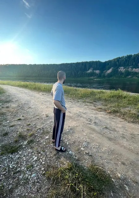 Рома из Вологды, мне 27, познакомлюсь на одну ночь