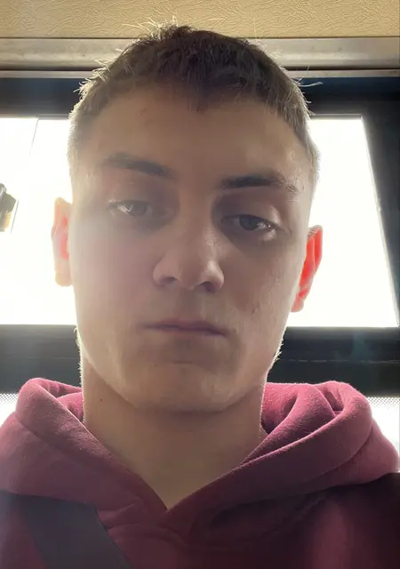 Я Степан, 20, знакомлюсь без обязательств в Новокузнецке