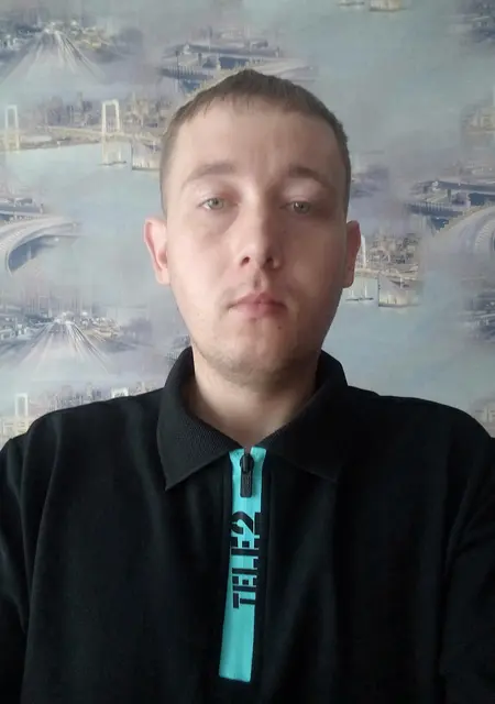 Я Евгений, 31, из Владивостока, ищу знакомство для приятного времяпровождения