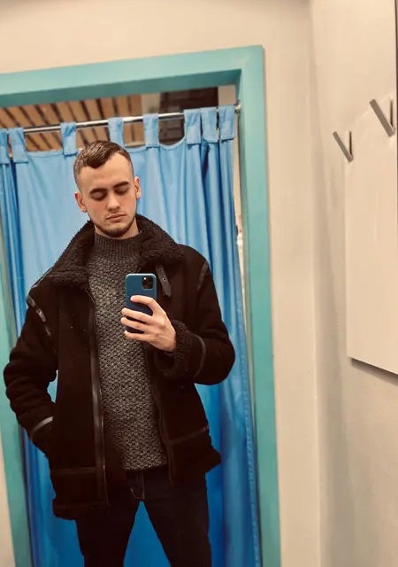 Я Алексей, 24, из Новокузнецка, ищу знакомство для дружбы