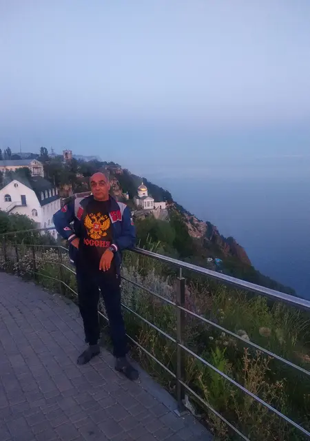 Эдуард из Азова, мне 56, познакомлюсь для общения