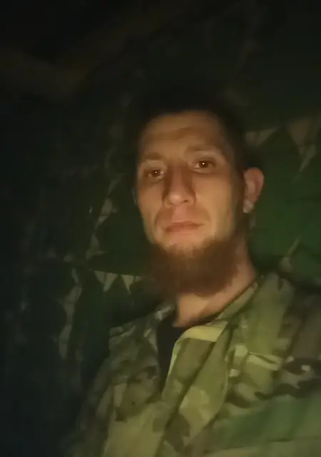 Анатолий из Богучара, мне 31, познакомлюсь на одну ночь