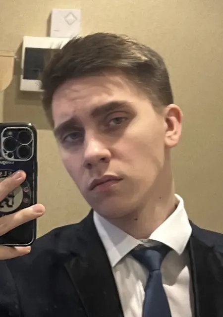 Я Даня, 23, из Ханты-Мансийска, ищу знакомства на одну ночь