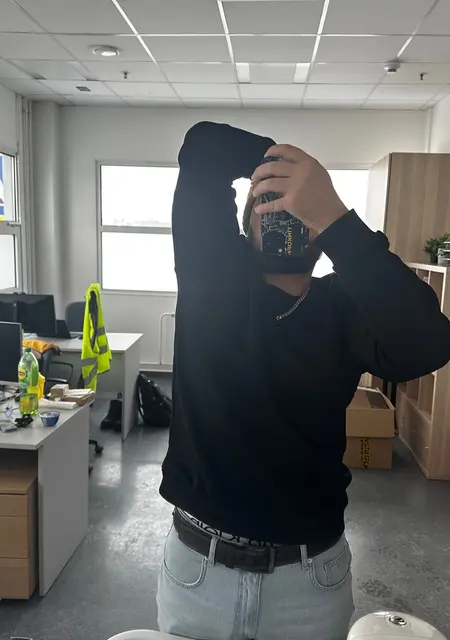 Я Кирилл, 24, из Зеленограда, ищу знакомства на одну ночь