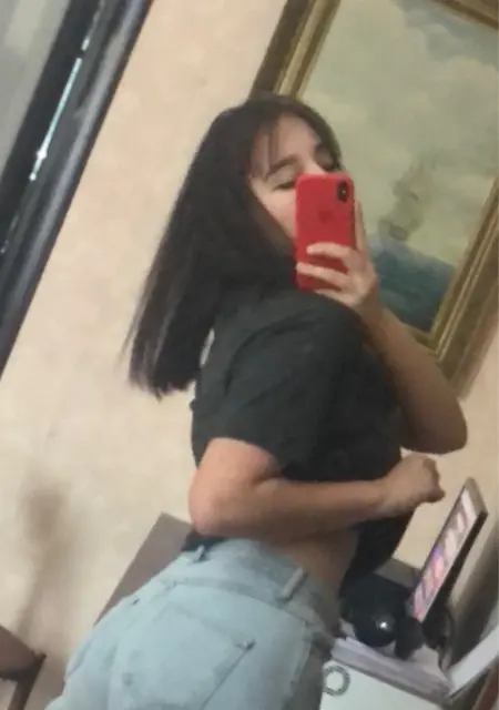 Соня из Химок, мне 20, познакомлюсь на одну ночь