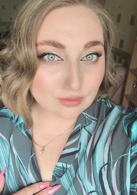 Екатерина из Костромы, мне 37, познакомлюсь для постоянных отношений