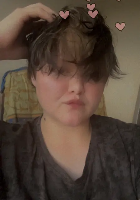 Я Вика, 18, знакомлюсь для открытые отношения в Москве