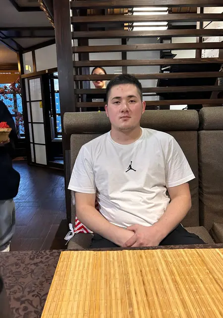 Бека из Якутска, мне 21, познакомлюсь на одну ночь