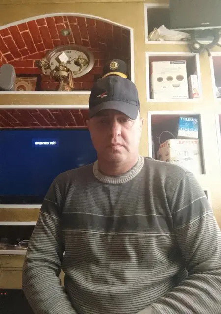 Я Олег, 51, из Люберец, ищу знакомство для приятного времяпровождения