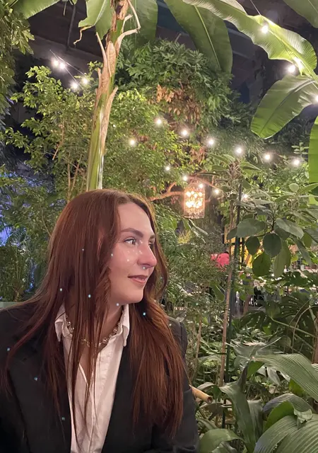 Я Meri, 33, знакомлюсь без обязательств в Санкт-Петербурге