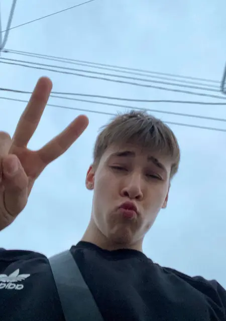 Никита из Домодедова, ищу на сайте знакомства без обязательств