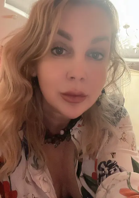 Я Наталья, 46, из Казани, ищу знакомства без обязательств