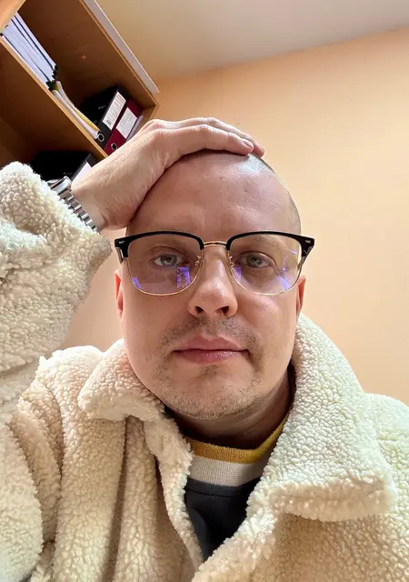 Сергей из Каменска-Уральского, мне 40, познакомлюсь для вирта