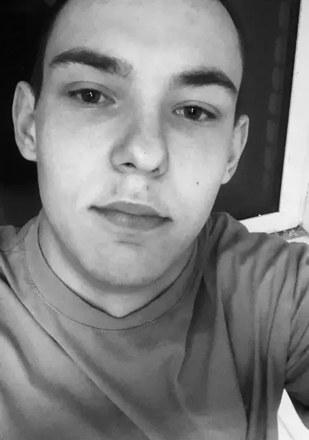 Александр из Домодедова, ищу на сайте знакомства на одну ночь