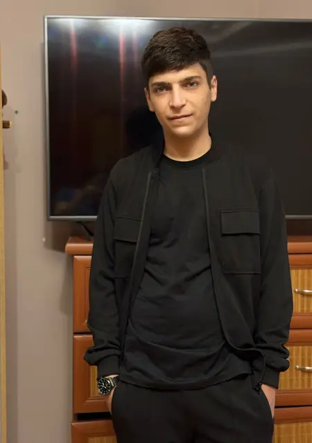 Gevorg из Туапсе, ищу на сайте приятное времяпровождение