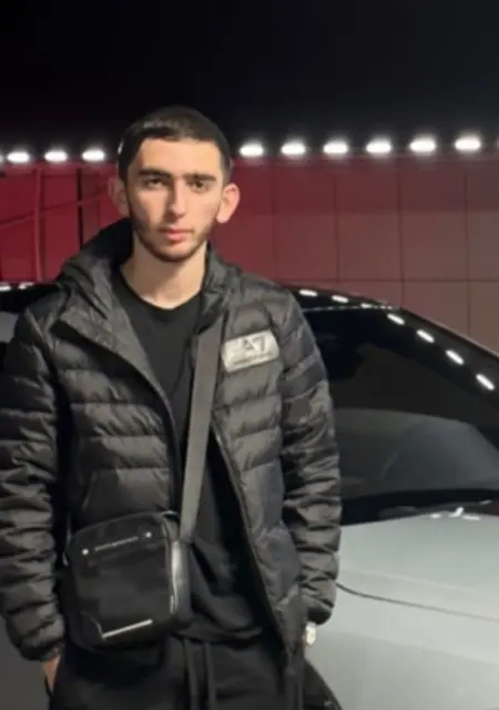 Я Абдул, 21, из Наро-Фоминска, ищу знакомства на одну ночь