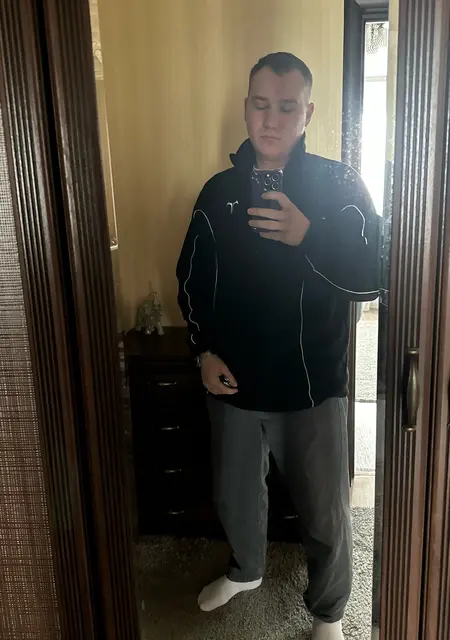 Я Алексей, 26, знакомлюсь без обязательств в Стародубе