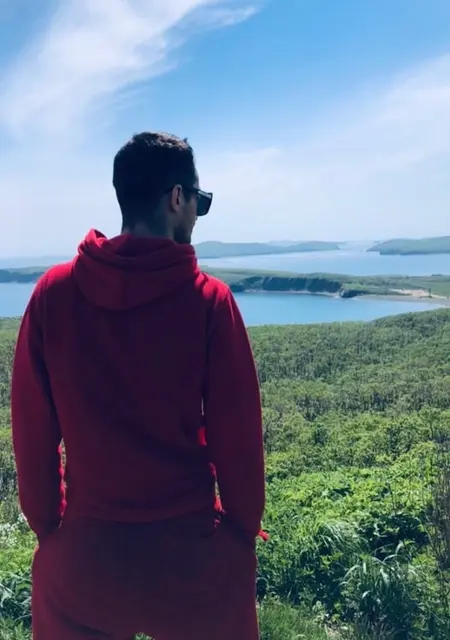 Я Вараз, 33, знакомлюсь для общения в Владивостоке