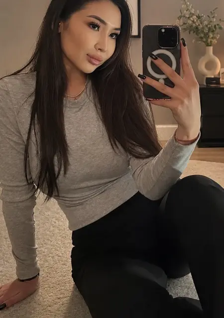 Karina из Москвы, мне 25, познакомлюсь без обязательств