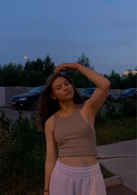 Я Анна, 19, из Ульяновска, ищу знакомство для общения