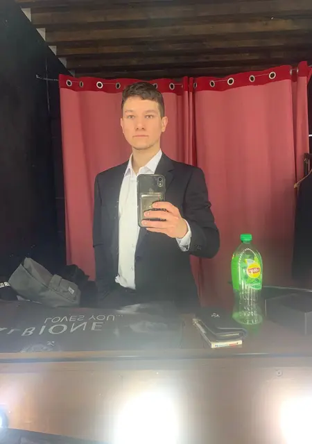 Александр из Химок, ищу на сайте знакомства на одну ночь