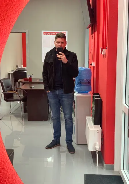 Роман из Краснодара, ищу на сайте постоянные отношения