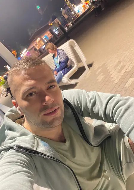 Евгений из Сочи, ищу на сайте вирта