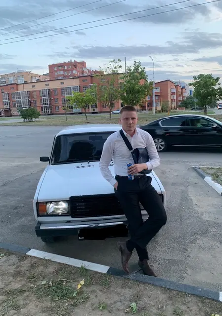 Никита из Курчатова, ищу на сайте знакомства на одну ночь