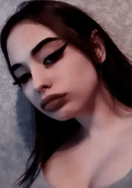 Я Лина, 22, из Ковдора, ищу знакомство для общения