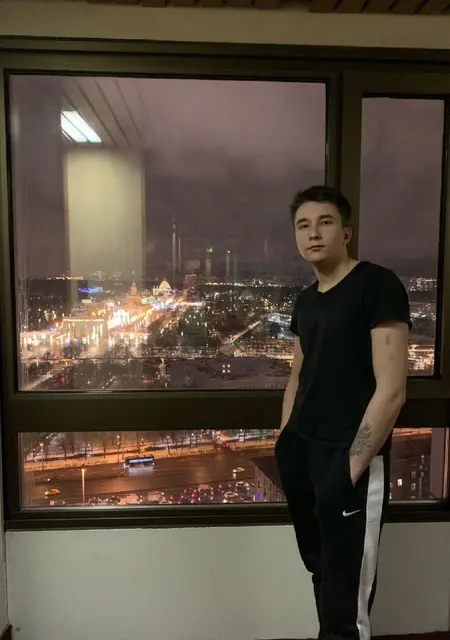 Руслан из Читы, ищу на сайте знакомства на одну ночь