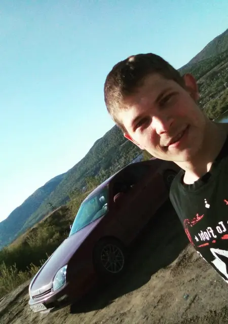 Я Тёма, 26, из Красноярска, ищу знакомство для приятного времяпровождения