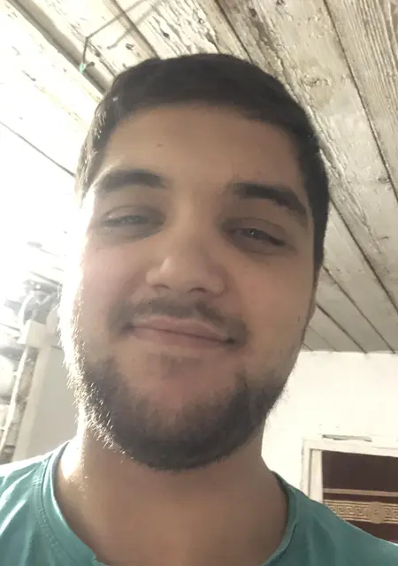 Вадим из Бугуруслана, мне 25, познакомлюсь на одну ночь