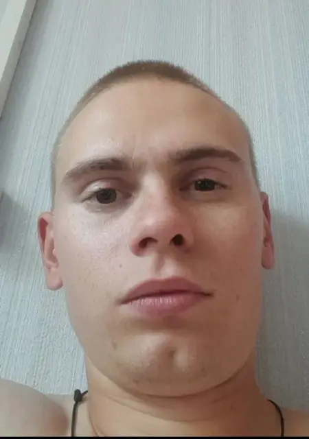 Я Александр, 25, знакомлюсь без обязательств в Абакане