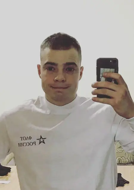 Я Сергей, 22, из Североморска, ищу знакомство для общения